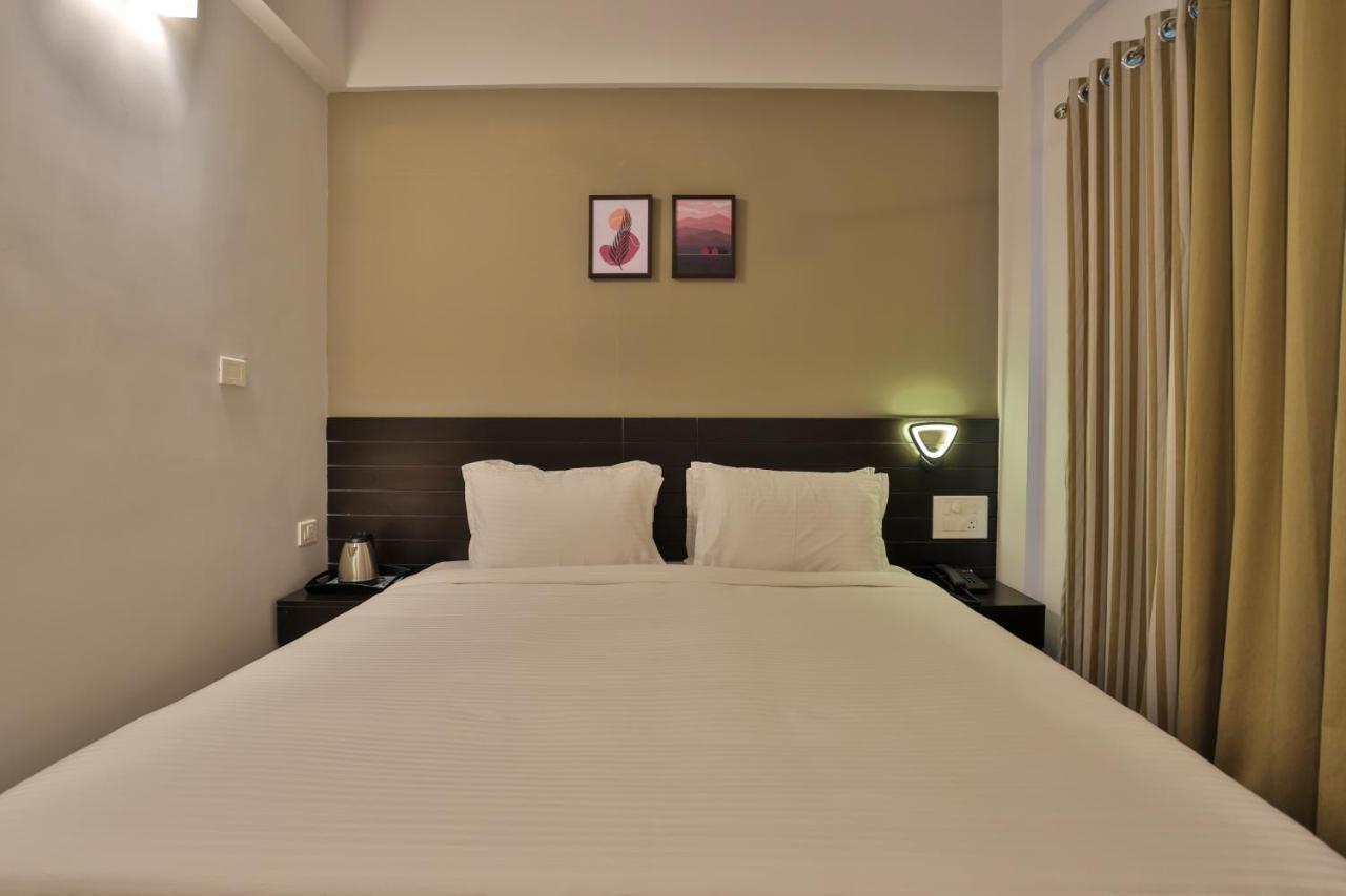 Ivy Residency Bed and Breakfast Thiruvananthapuram Buitenkant foto
